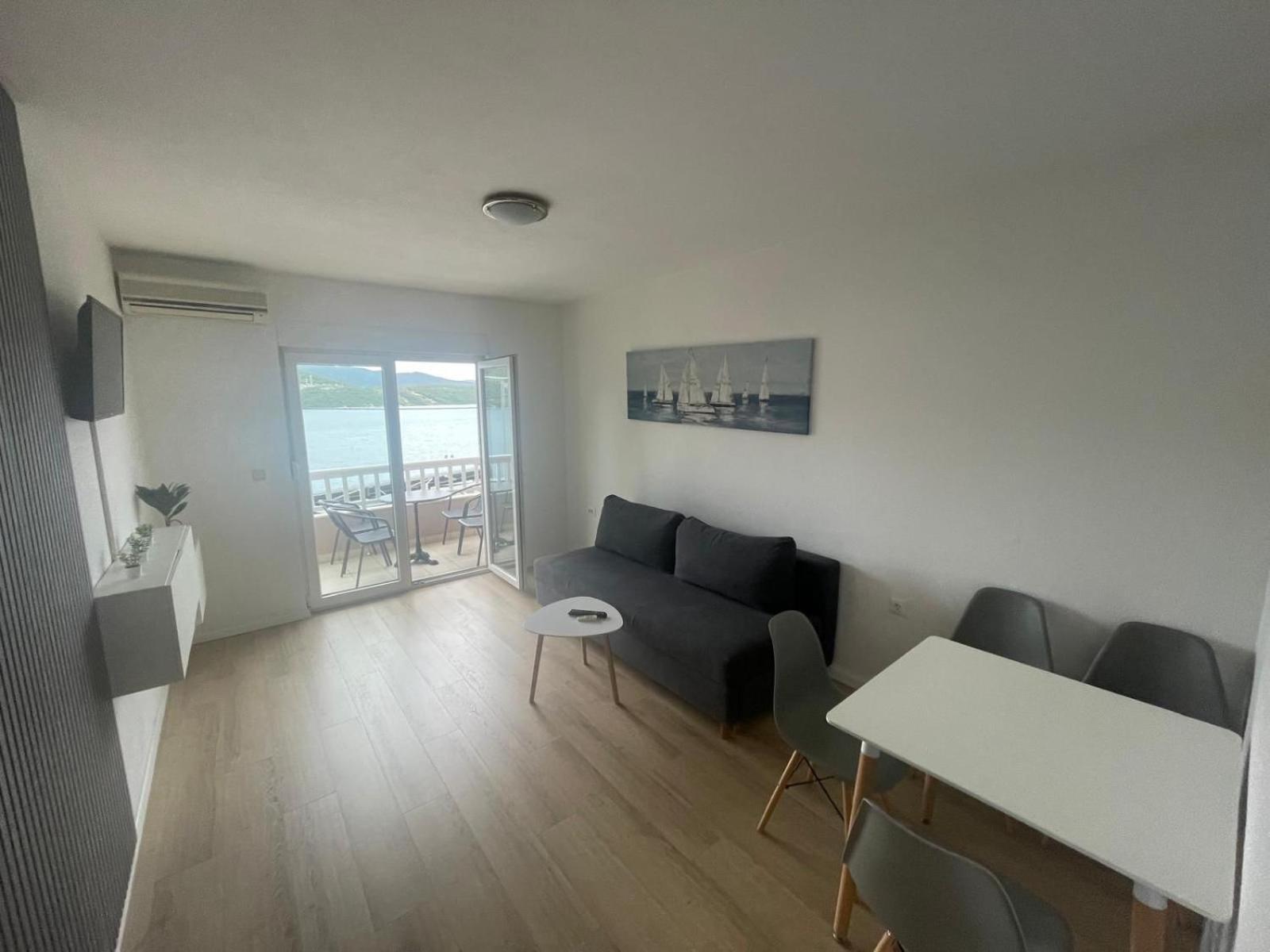 Apartments Kristic Неум Екстер'єр фото